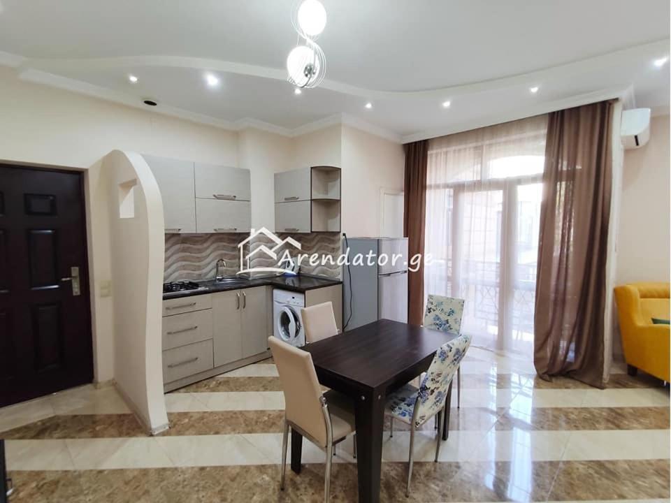 Apartment Face Batumi Exterior foto